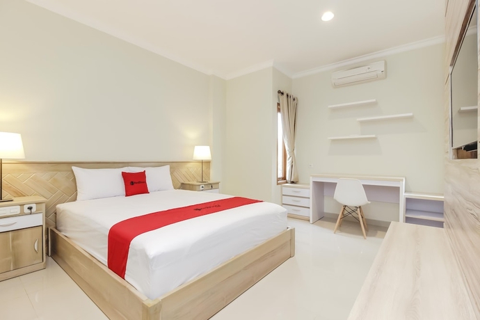 Imagen de la habitación del Hotel Reddoorz Premium Near Ragunan Zoo 2. Foto 7
