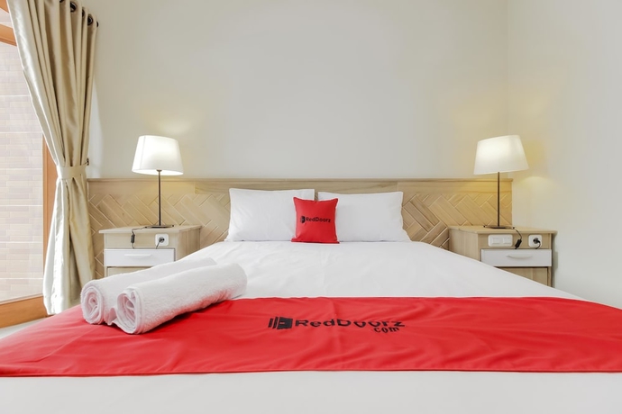 Imagen de la habitación del Hotel Reddoorz Premium Near Ragunan Zoo 2. Foto 10