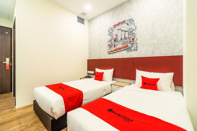 Imagen de la habitación del Hotel Reddoorz Premium @ Serangoon (sg Clean). Foto 15