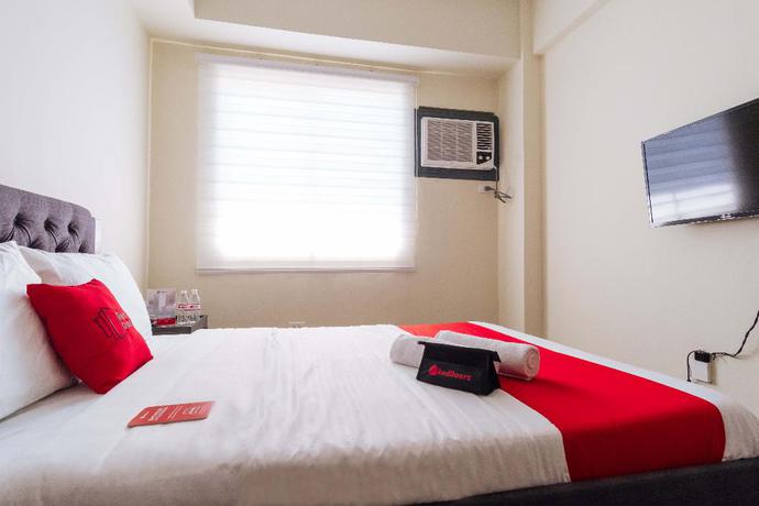 Imagen general del Hotel Reddoorz Premium @ Vista Heights Legarda. Foto 1
