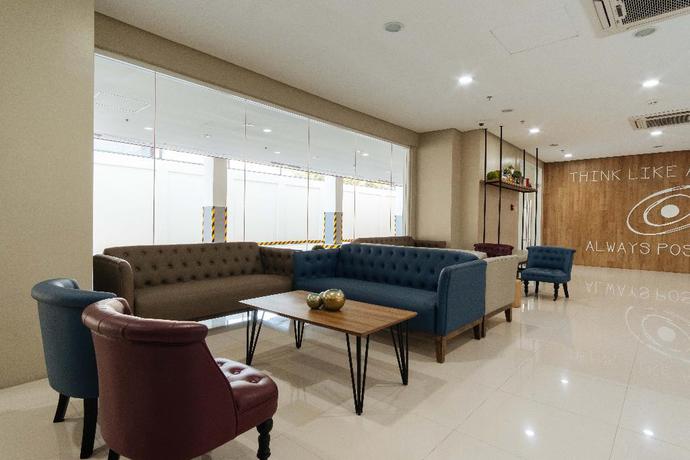 Imagen de los interiores del Hotel Reddoorz Premium @ Vista Heights Legarda. Foto 19