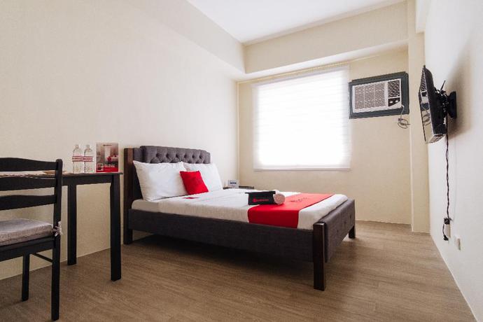 Imagen de la habitación del Hotel Reddoorz Premium @ Vista Heights Legarda. Foto 3