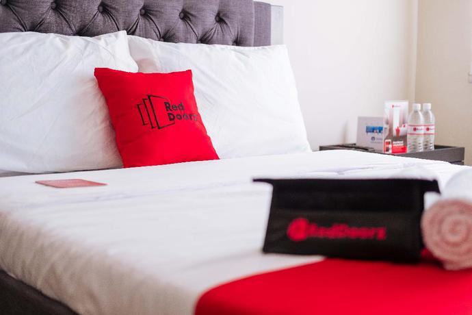 Imagen de la habitación del Hotel Reddoorz Premium @ Vista Heights Legarda. Foto 4
