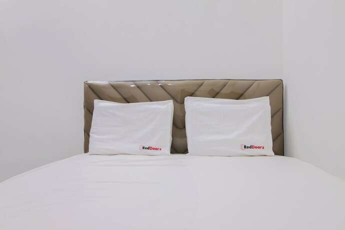 Imagen general del Hotel Reddoorz @ Radio Dalam. Foto 3