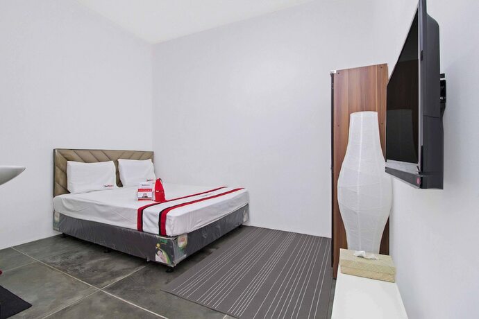 Imagen general del Hotel Reddoorz @ Radio Dalam. Foto 11
