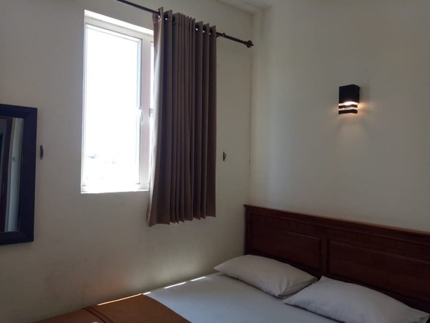 Imagen general del Hotel Reddoorz @ Raya Ngagel 2. Foto 13