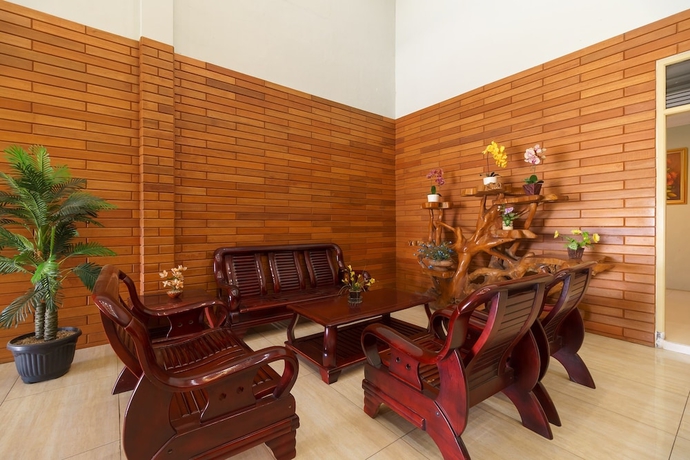 Imagen de los interiores del Hotel Reddoorz Resort Premium @ Sangkan Hurip Kuningan. Foto 19