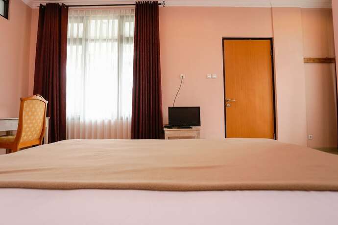 Imagen de la habitación del Hotel Reddoorz @ Sersan Bajuri. Foto 16