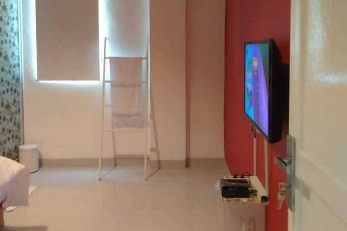 Imagen general del Hotel Reddoorz @ Sindangbarang Bogor. Foto 3