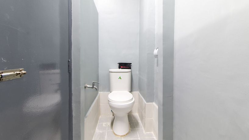 Imagen de la habitación del Hotel Reddoorz @ Sunfields Lipa Batangas. Foto 7