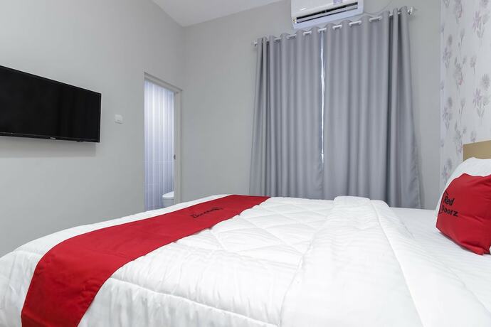 Imagen general del Hotel Reddoorz Syariah Near Metropolitan Mall Bekasi. Foto 18