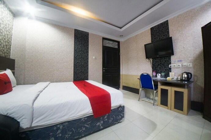 Imagen de la habitación del Hotel Reddoorz Syariah Near Rsud Ainun Habibie Gorontalo. Foto 18