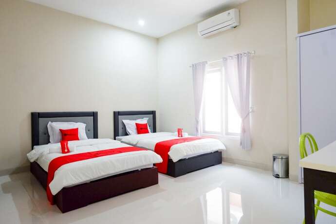 Imagen de la habitación del Hotel Reddoorz Syariah Near Rsud Margono Purwokerto. Foto 10