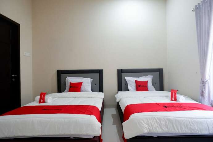 Imagen de la habitación del Hotel Reddoorz Syariah Near Rsud Margono Purwokerto. Foto 12