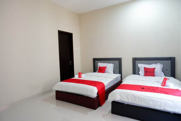 Imagen de la habitación del Hotel Reddoorz Syariah Near Rsud Margono Purwokerto. Foto 14