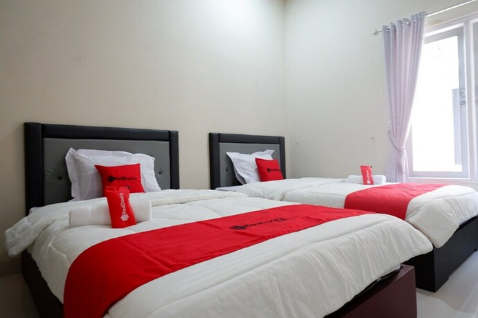 Imagen de la habitación del Hotel Reddoorz Syariah Near Rsud Margono Purwokerto. Foto 18