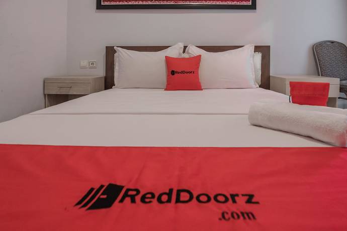 Imagen de la habitación del Hotel Reddoorz Syariah Plus @ Banjarbaru. Foto 2