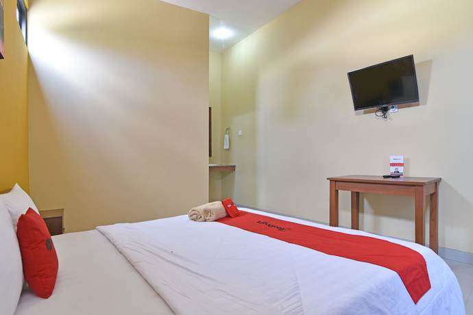 Imagen de la habitación del Hotel Reddoorz @ Uluwatu Bali. Foto 11