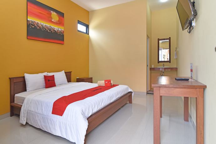 Imagen de la habitación del Hotel Reddoorz @ Uluwatu Bali. Foto 13