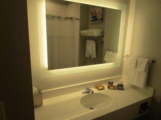 Imagen de la habitación del Hotel Reddy Bonham. Foto 17