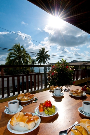 Imagen del bar/restaurante del Hotel Rede Andrade Bello Mare Comfort. Foto 7