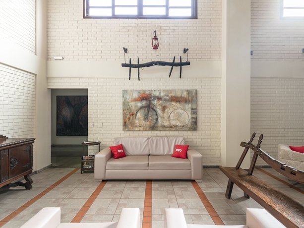 Imagen de los interiores del Hotel Rede Andrade Goiania Centro. Foto 17