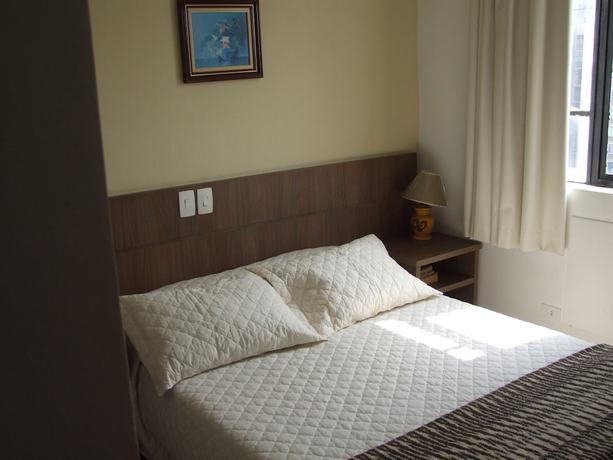 Imagen de la habitación del Hotel Rede Andrade Gua&iacute;ra. Foto 2