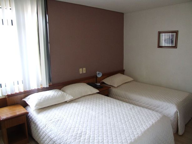Imagen de la habitación del Hotel Rede Andrade Gua&iacute;ra. Foto 8