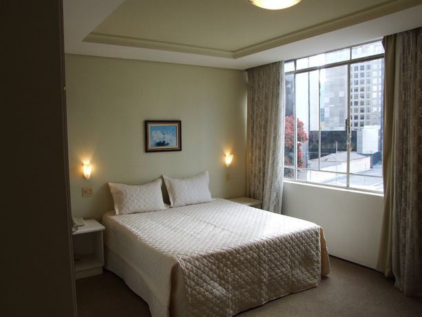 Imagen de la habitación del Hotel Rede Andrade Gua&iacute;ra. Foto 10