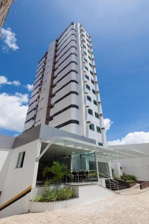 Imagen general del Hotel Rede Andrade Hangar. Foto 7