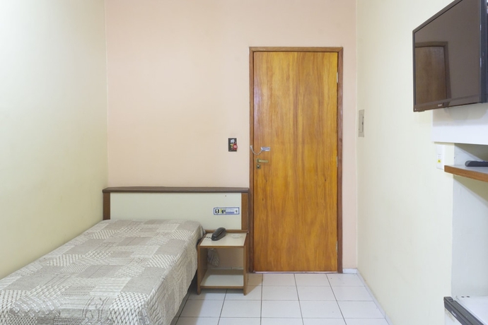 Imagen de la habitación del Hotel Rede Andrade Real. Foto 7