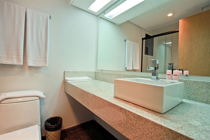 Imagen de la habitación del Hotel Rede Andrade Vernon. Foto 6