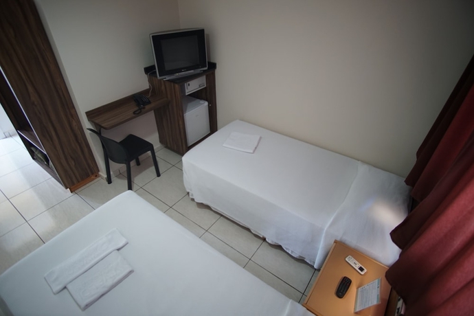 Imagen de la habitación del Hotel Rede Andrade Vivaldi. Foto 7