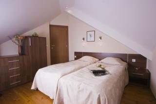 Imagen de la habitación del Hotel Redenka Chalets. Foto 10