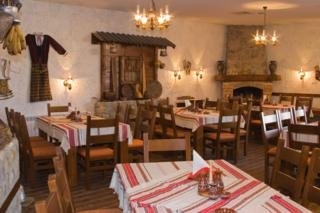 Imagen del bar/restaurante del Hotel Redenka Lodge. Foto 4