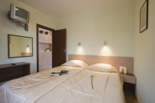 Imagen de la habitación del Hotel Redenka Palace. Foto 5