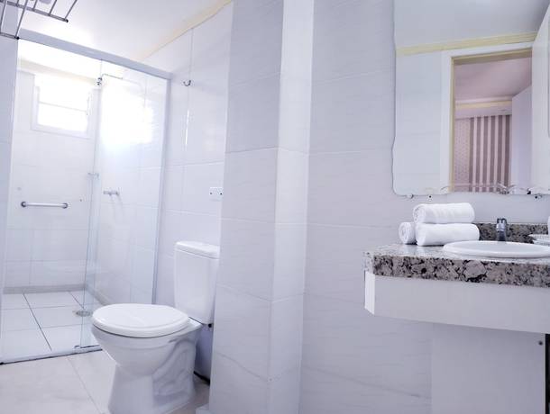 Imagen de la habitación del Hotel Rediadri. Foto 13