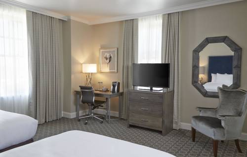 Imagen de la habitación del Hotel Redmont Birmingham, Curio Collection By Hilton. Foto 4
