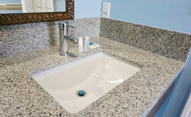 Imagen de la habitación del Hotel Redondo Beach Motel. Foto 15