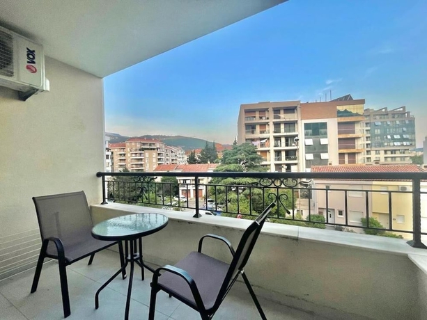 Imagen de la habitación del Hotel Redondo. Foto 17