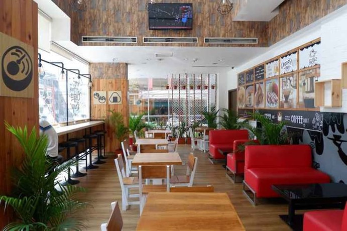 Imagen del bar/restaurante del Hotel Redstar. Foto 3