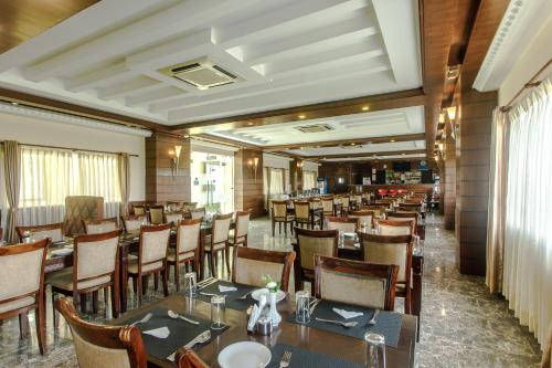 Imagen general del Hotel Redsun Lords Plaza Lumbini Nepal. Foto 13