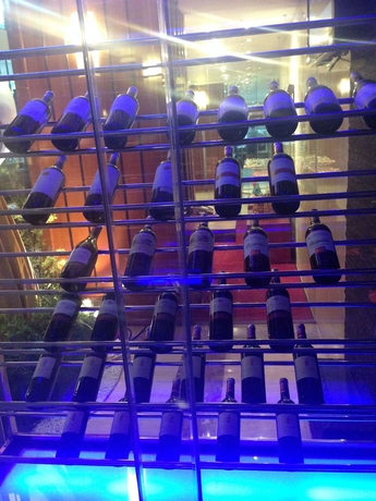 Imagen del bar/restaurante del Hotel Redtop and Convention Center. Foto 4