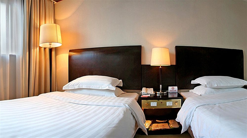 Imagen de la habitación del Hotel Redwall. Foto 4