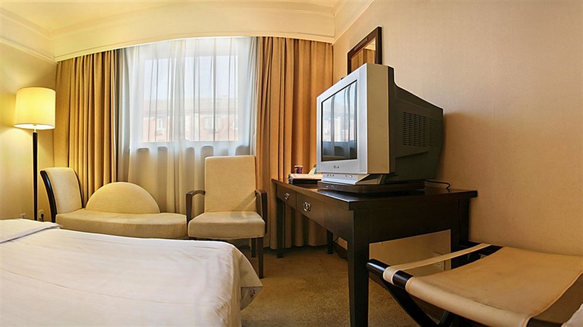 Imagen de la habitación del Hotel Redwall. Foto 5