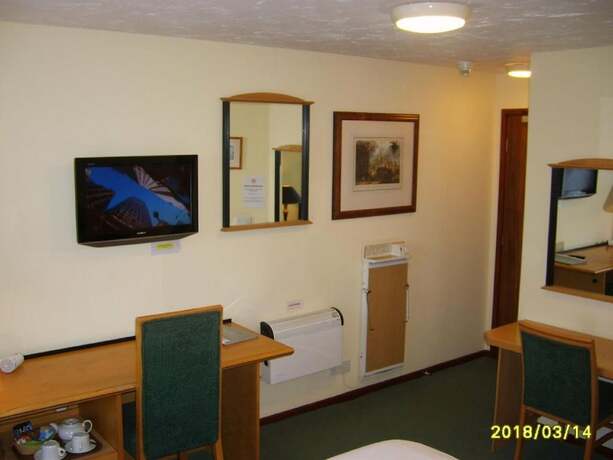 Imagen de la habitación del Hotel Redwings Lodge Sawtry. Foto 17
