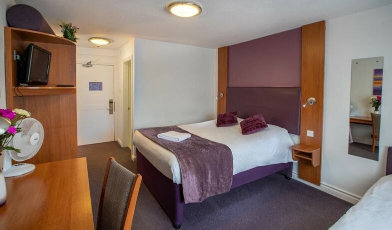 Imagen de la habitación del Hotel Redwings Lodge Solihull. Foto 11
