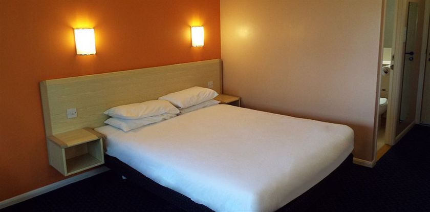 Imagen de los exteriores del Hotel Redwings Lodge Uppingham. Foto 14