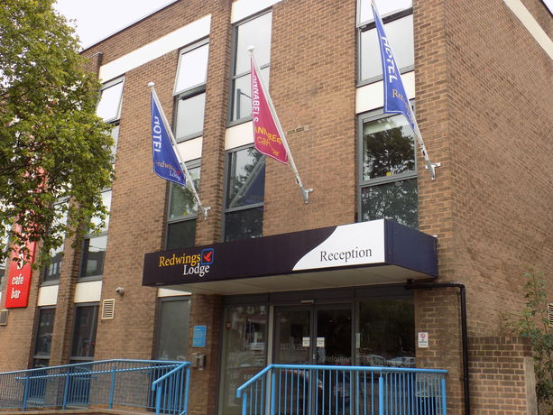 Imagen del bar/restaurante del Hotel Redwings Lodge Wolverhampton. Foto 3