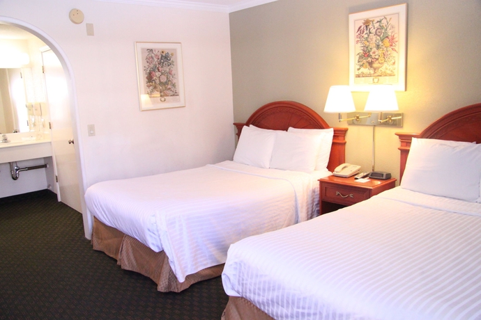 Imagen de la habitación del Hotel Redwood Creek Inn. Foto 3